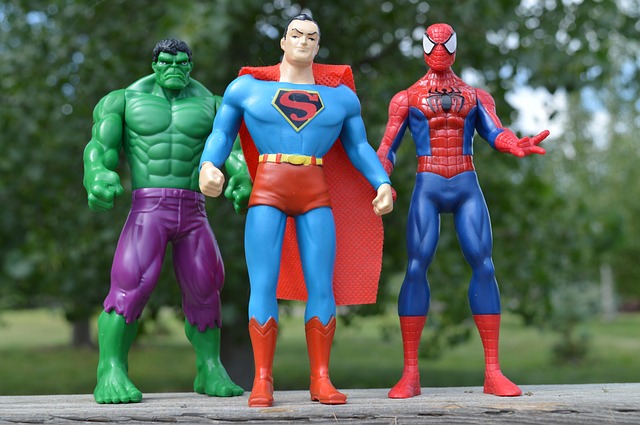 tři superhrdinové