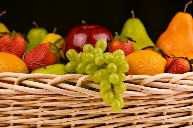 koš o ovocem